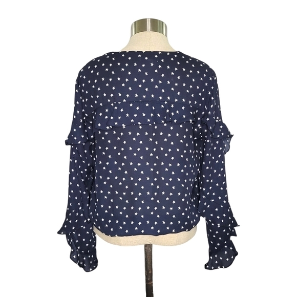 Max Studio blue star print ruffle sleeve crepe surplice blouse- size S - Picture 4 of 10